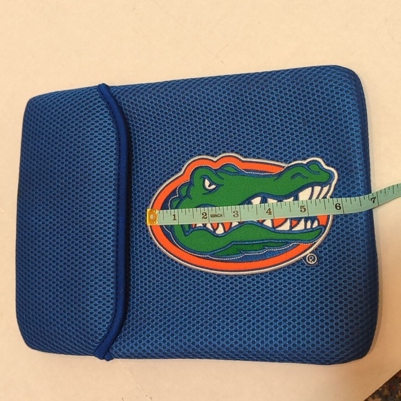 Unbranded Florida Gator Soft Apple Tablet Slipcover Flexible Case - Picture 5 of 7